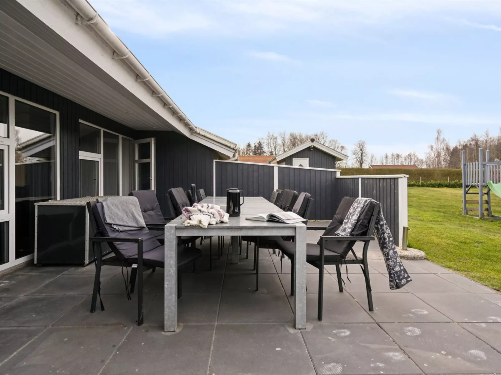 "Akira" - 250m from the sea-Outside