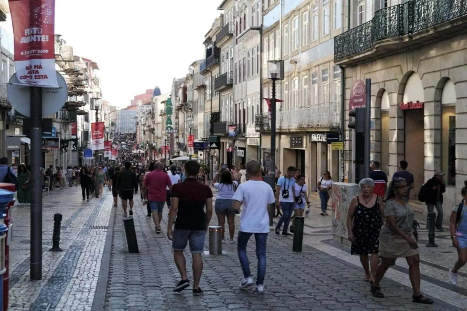 YOUROPO - Market 4A-Zones été à 20 km