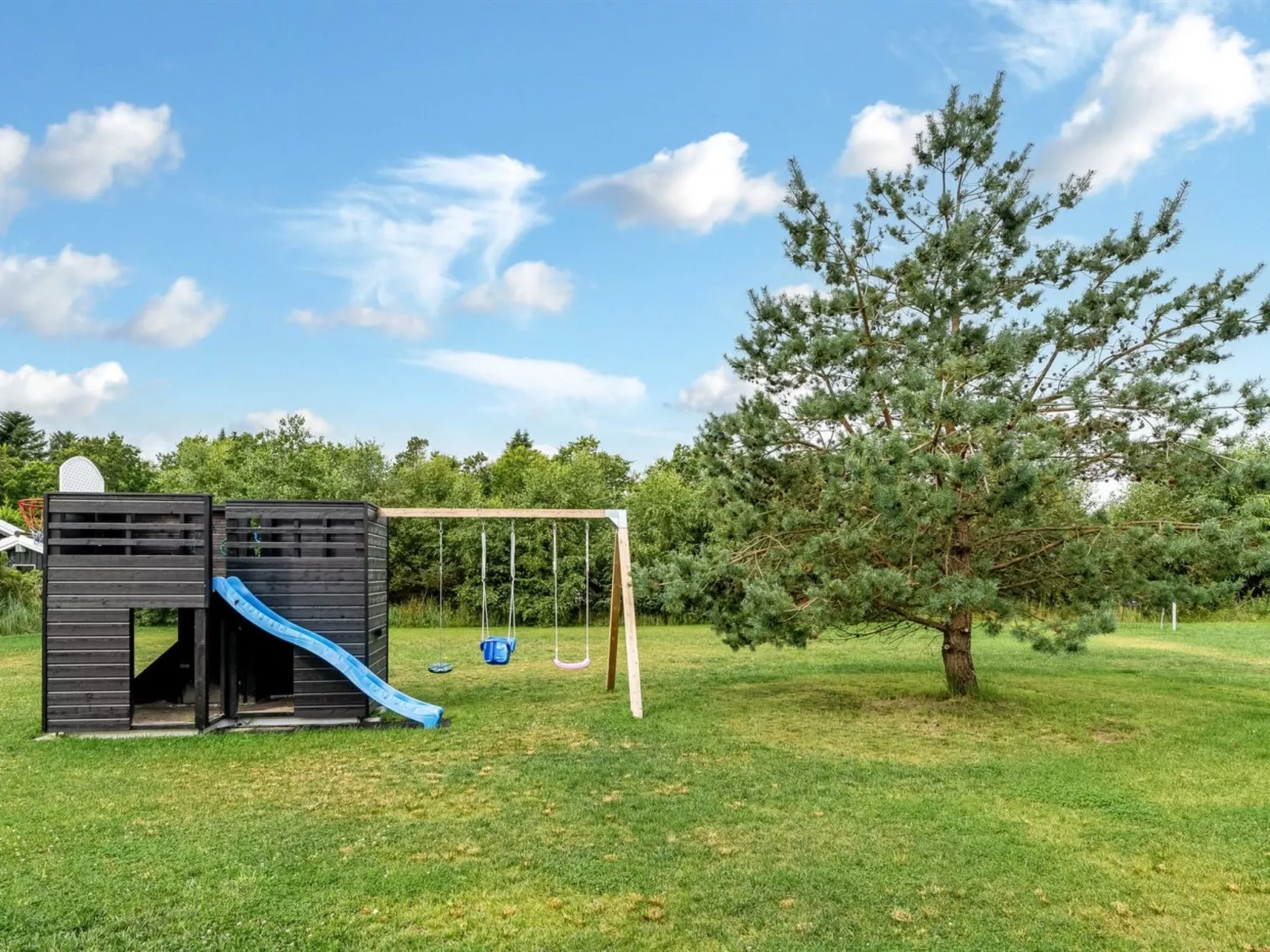 "Frederikke" - 990m from the sea-Outside