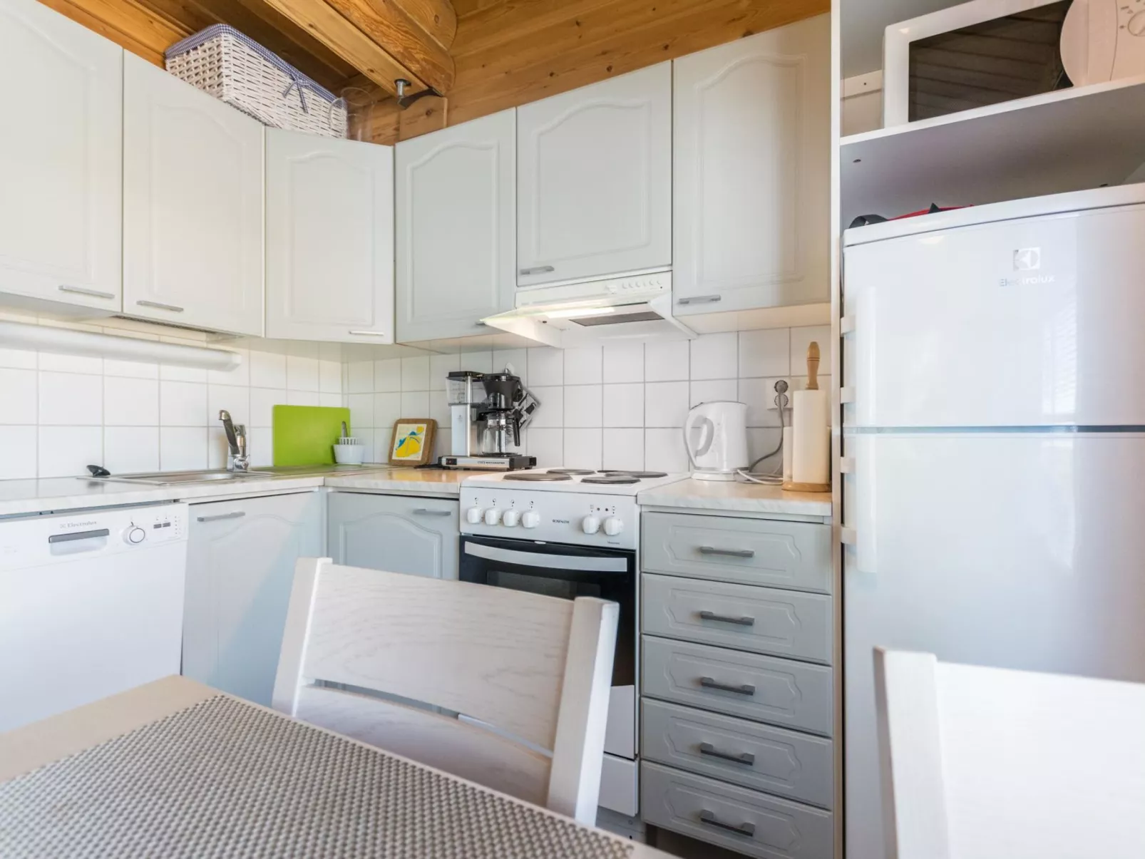 Vuosselinkulma 2-Dedans