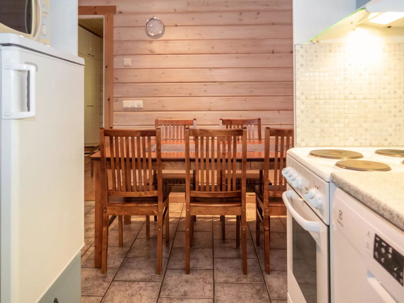 Ruka snow and sun 2-Inside