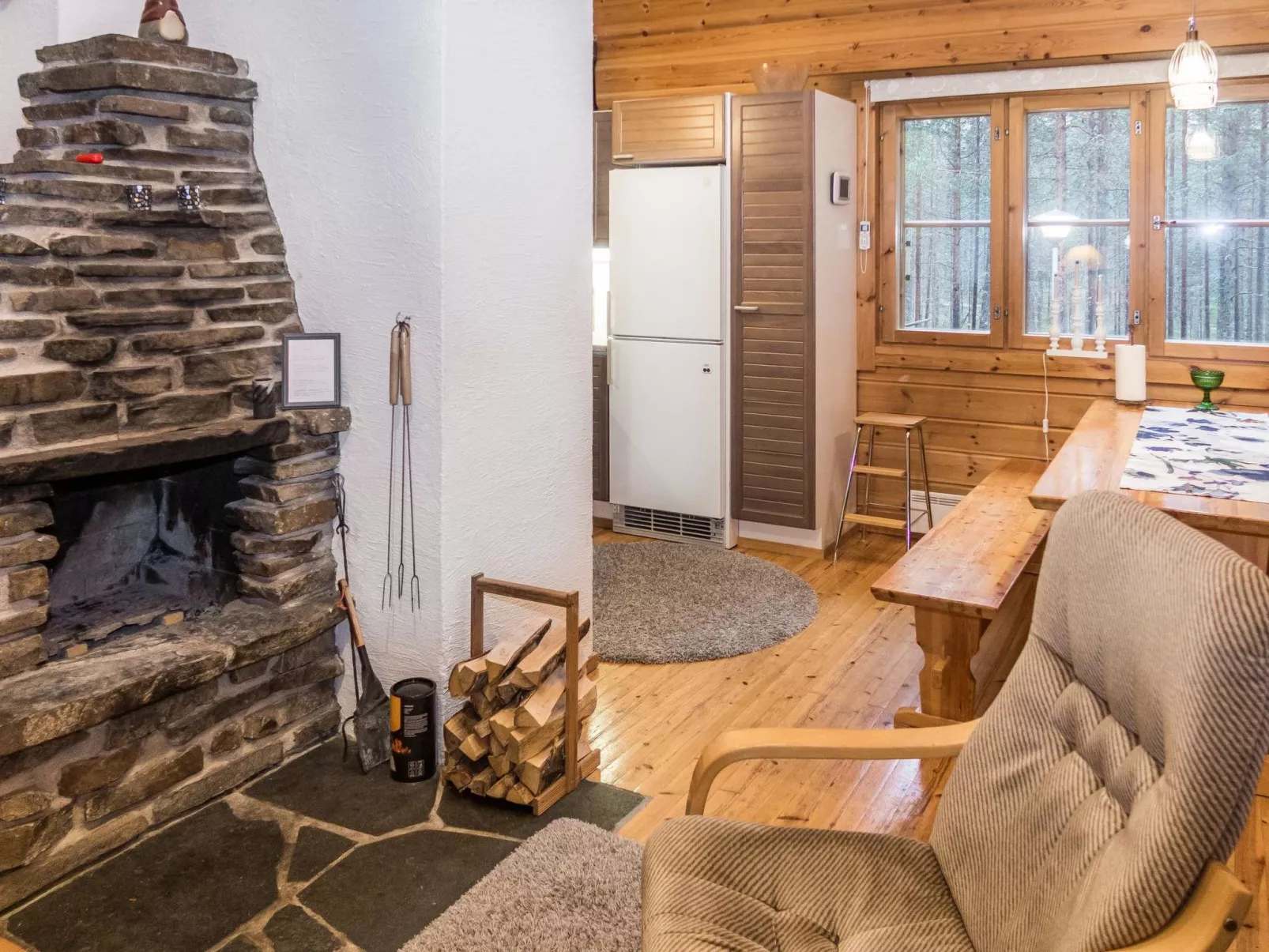 Purnukylä 6-Drinnen