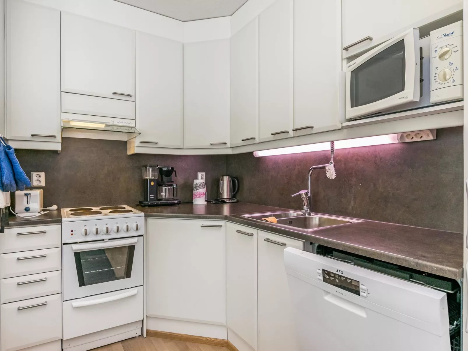 Karhunvartijan kota b1-Dedans