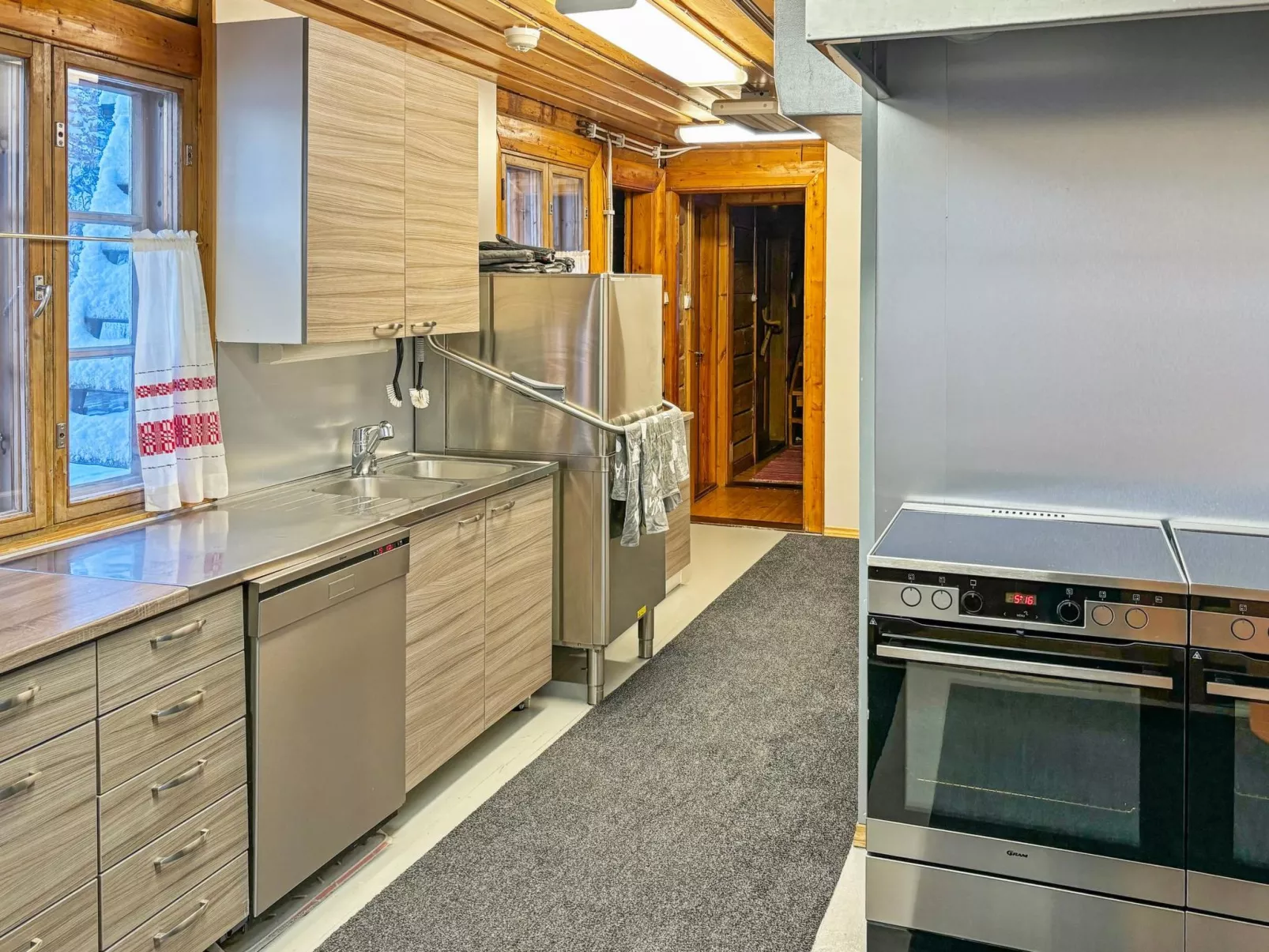 Domnan pirtti-Inside