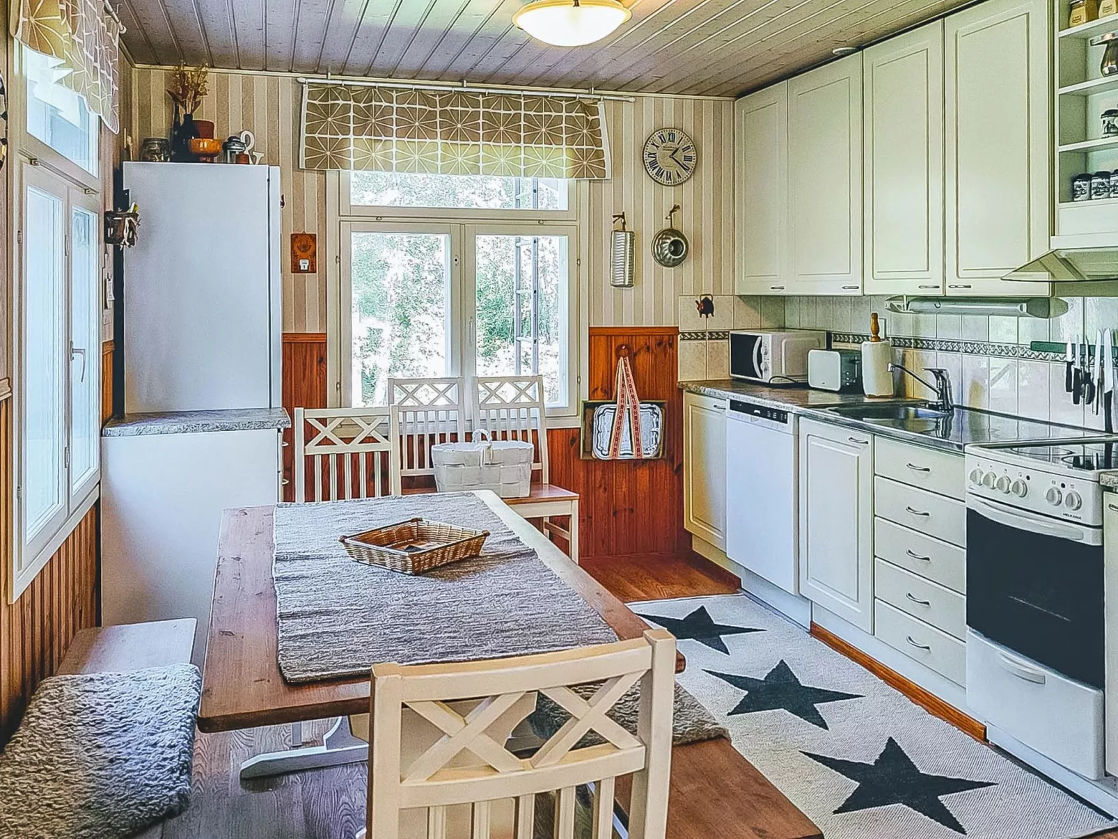 Villa ahomoisio-Drinnen