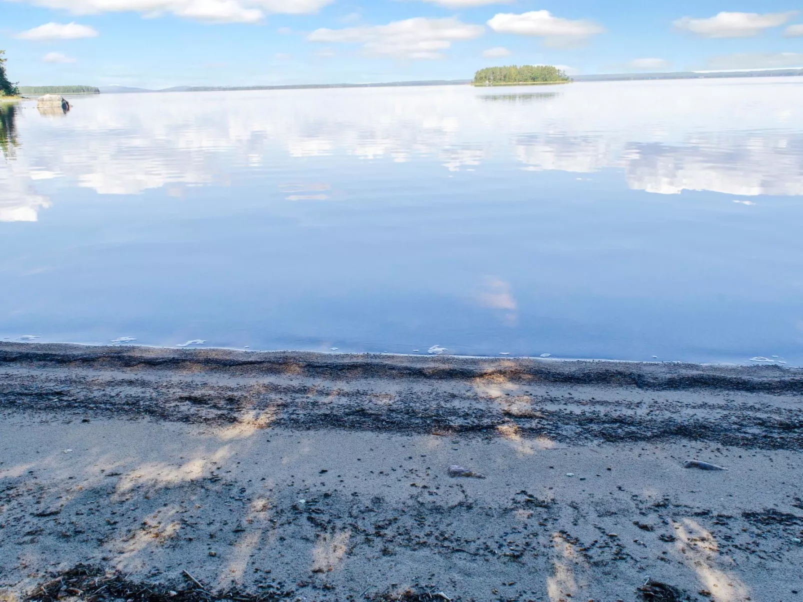 Turulan hiekka-Dedans