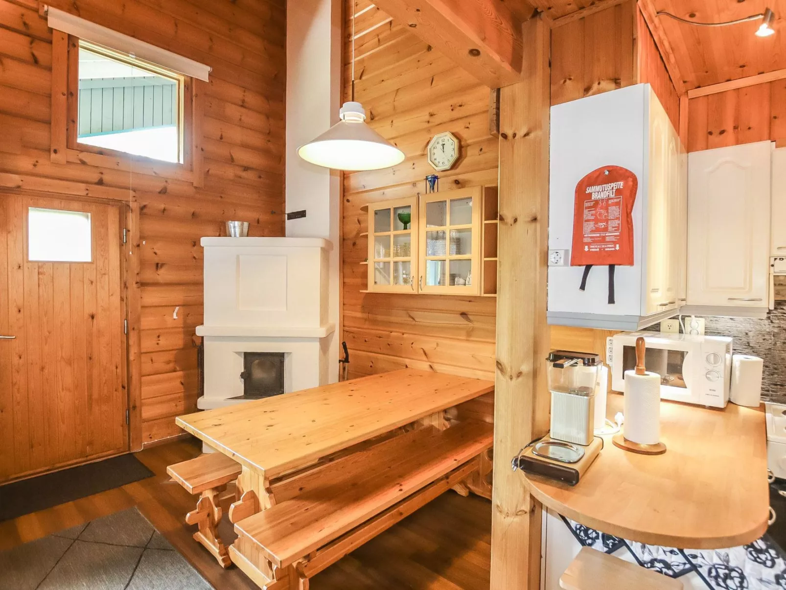 Erätuli 2 paritalo-Dedans