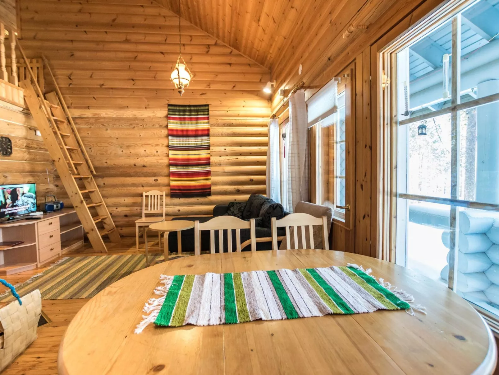 Ukkohovi 5 paritalo-Dedans