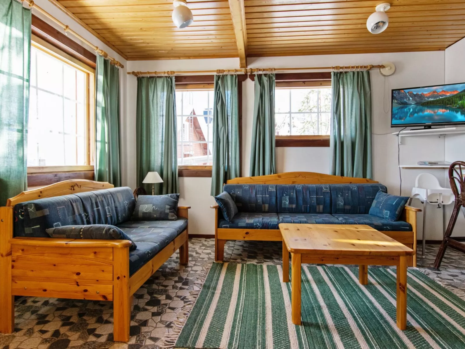 Alppikylä 13b paritalo-Dedans