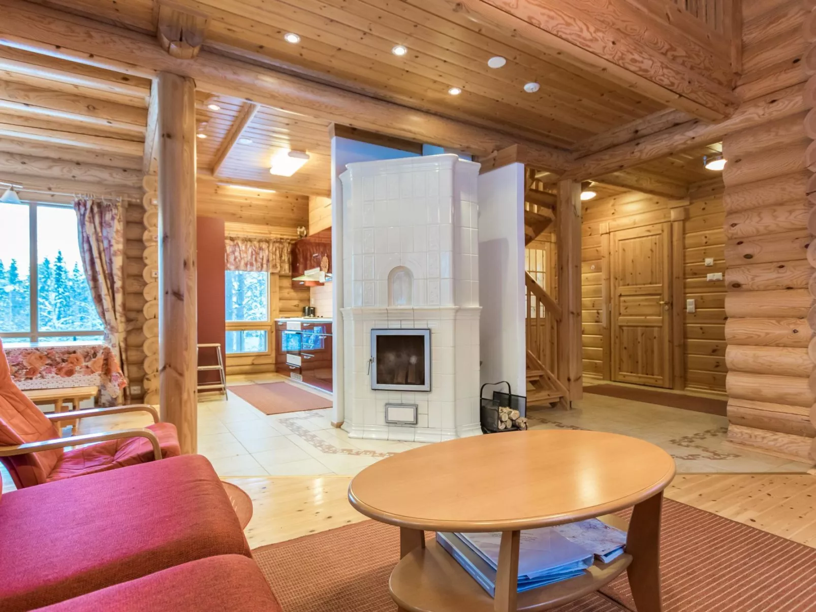 Sateenkaari mökki-Drinnen