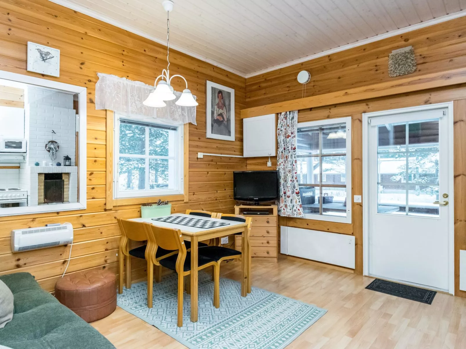 Tuunaantupa 2 f-Dedans