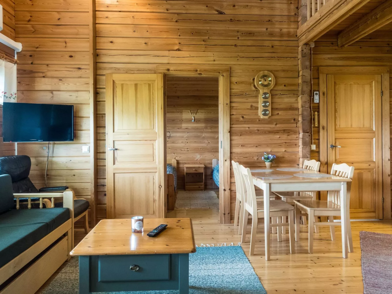 Mansikkaranta 2-Dedans