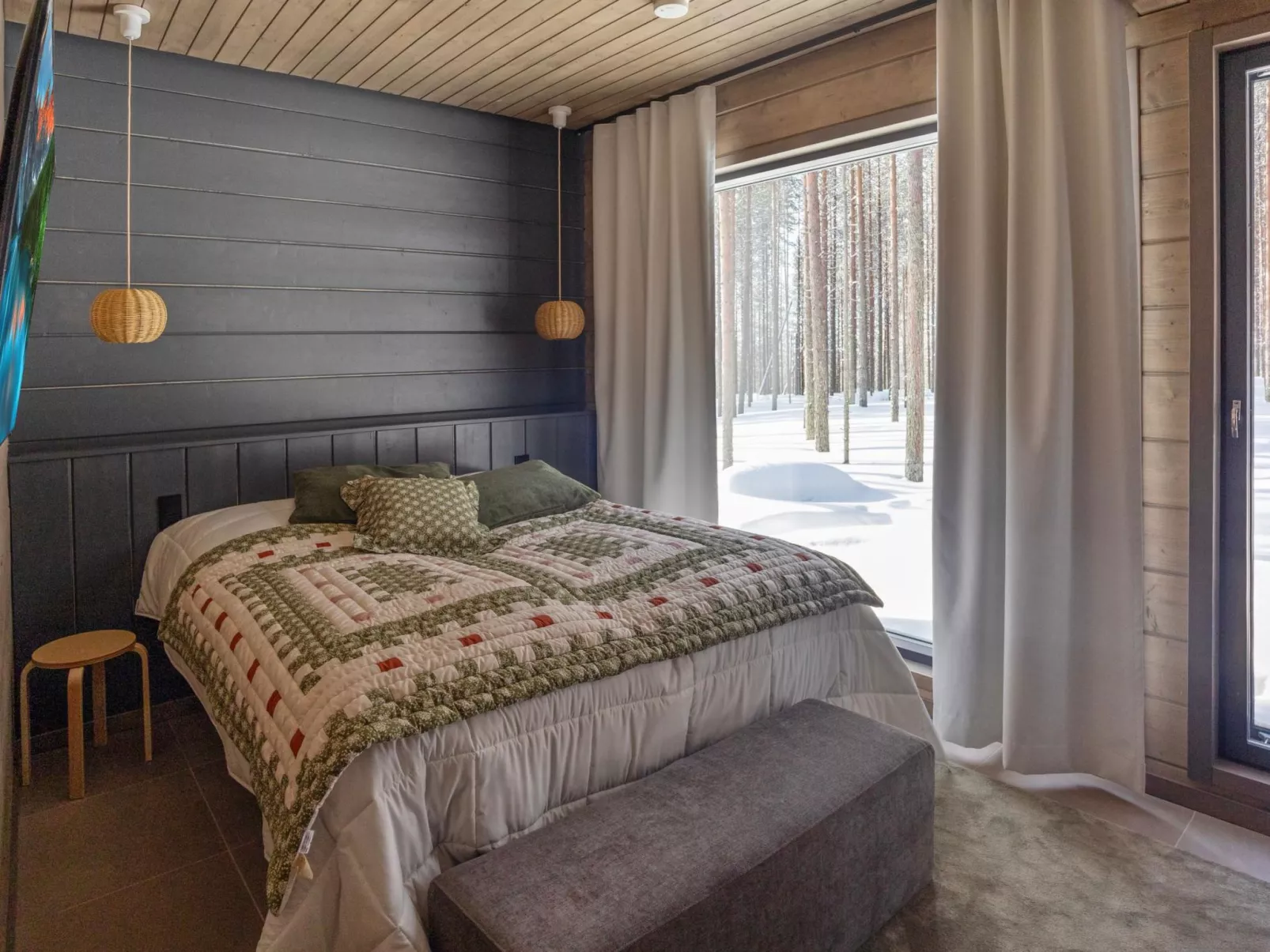 Levi star west b-Drinnen