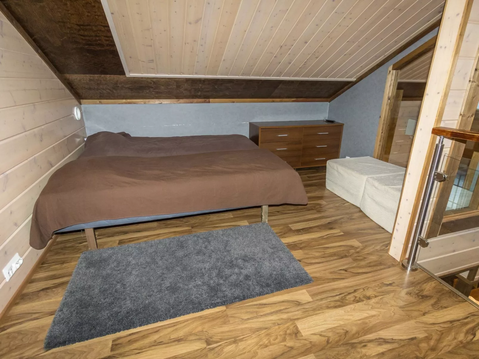 Unelmarakka b-Dedans