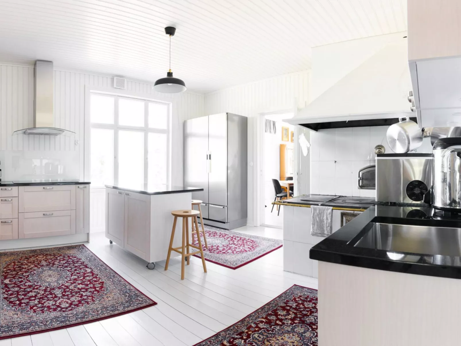 Kapteenin huvilat-Inside