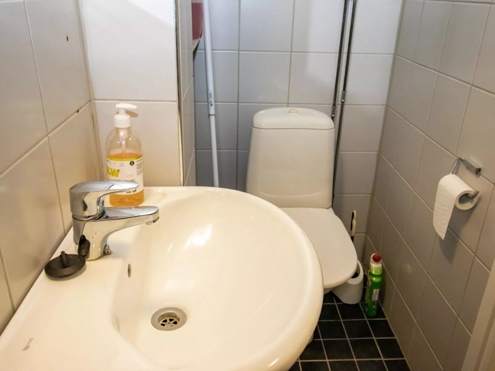 Kylpylä-hotelli, huone 152-Dedans