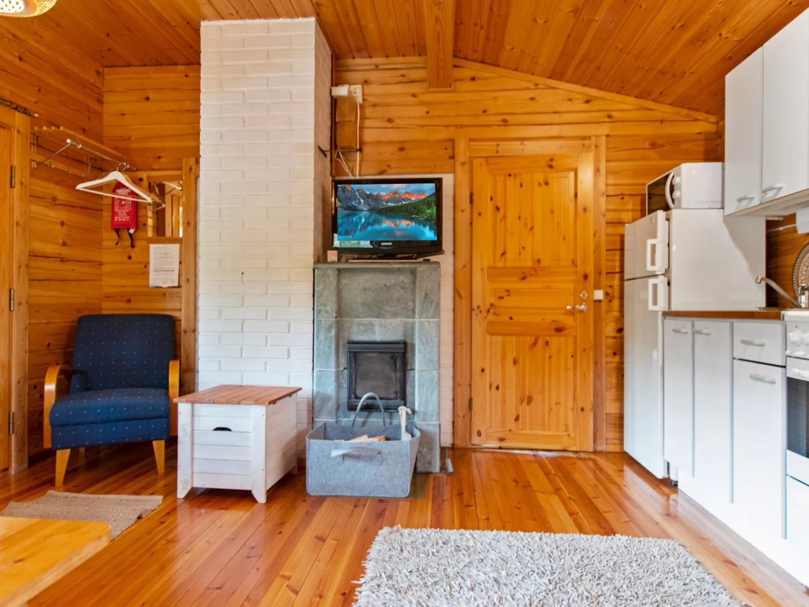 Koskimökki, vaikon loma 3-Dedans