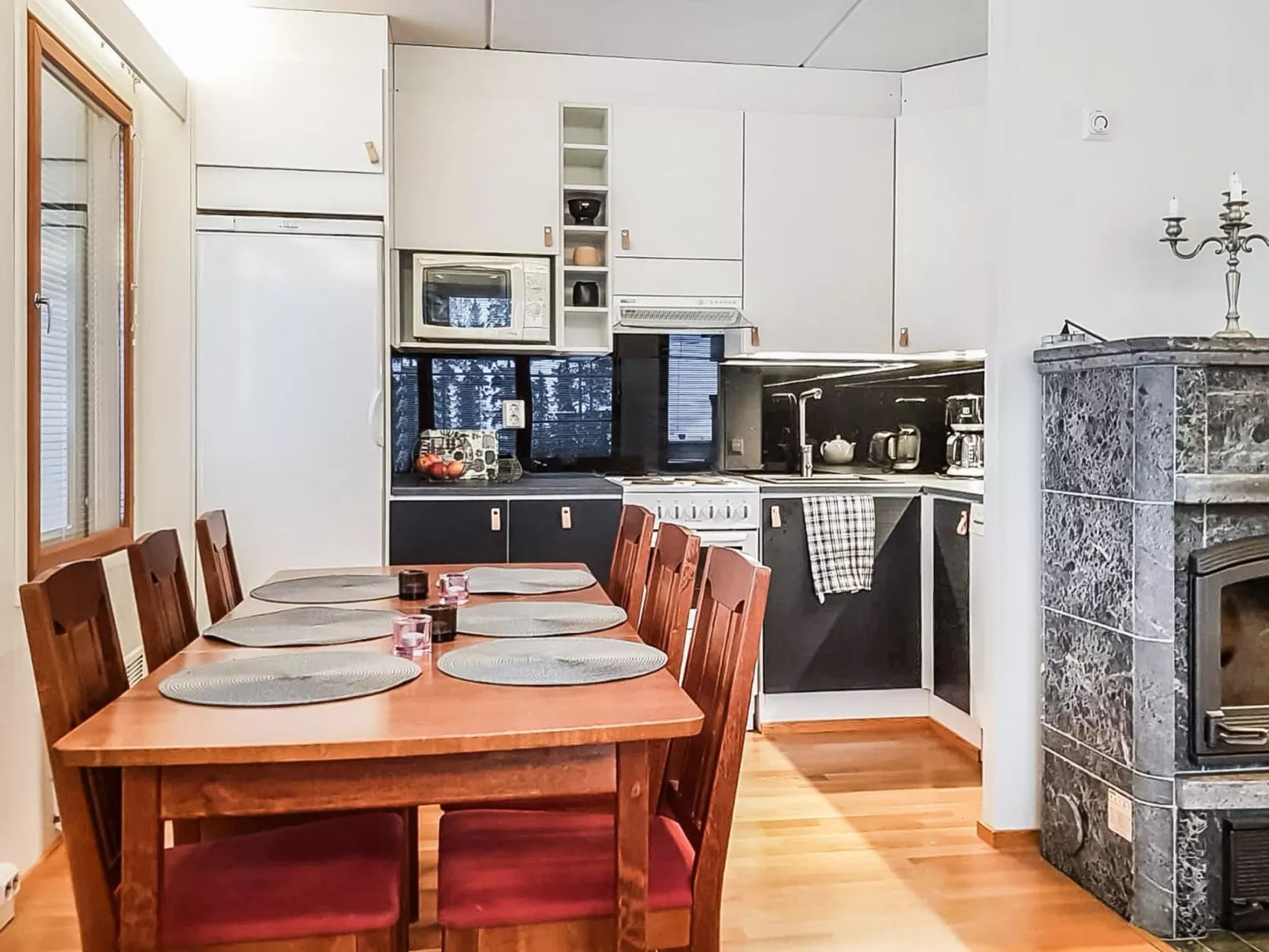 Karhunvartijan linna c17-Inside