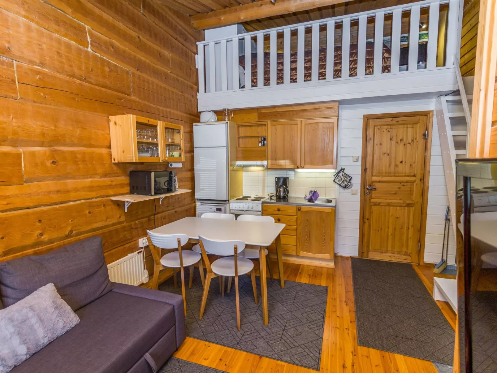 Porokaarre nr 10-Inside