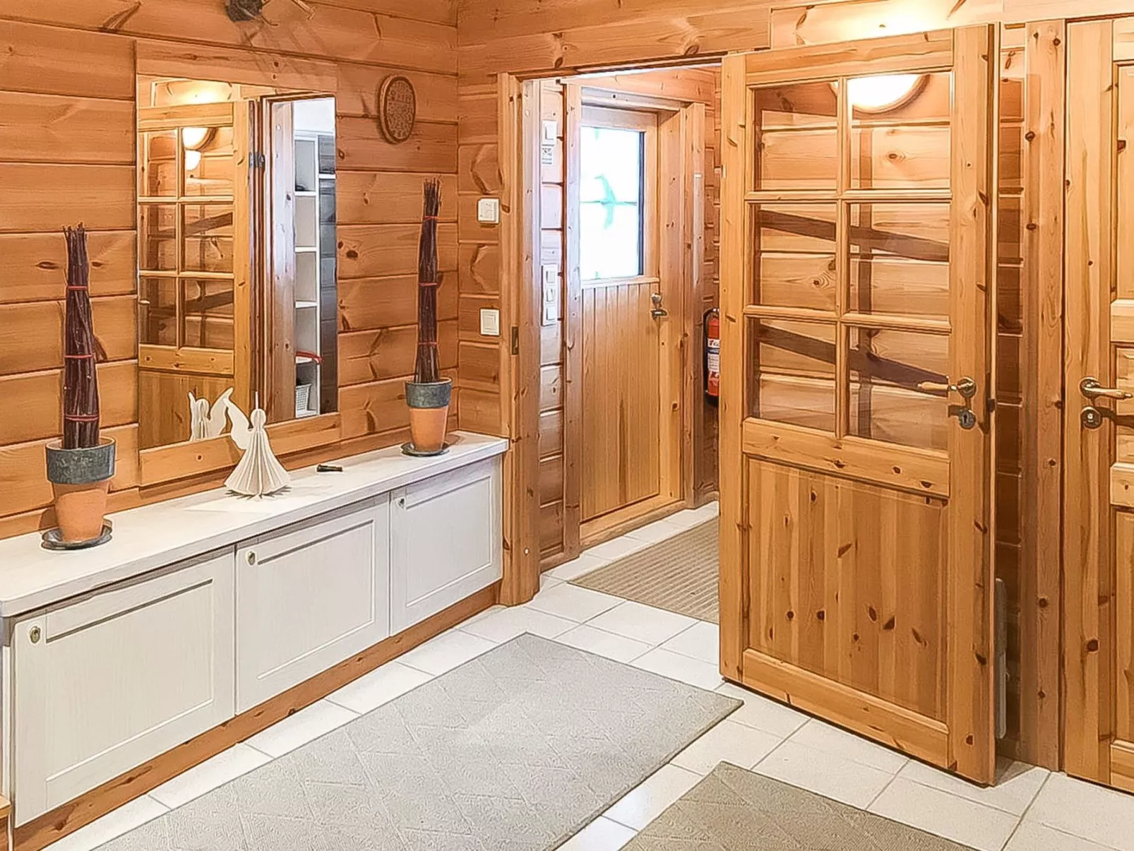 Metsä-vuosseli rukalumous-Dedans