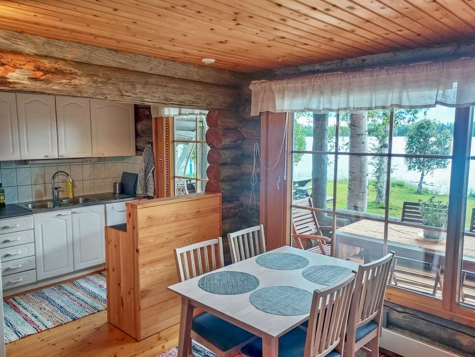 Alakitkajärvi, takkusalmi-Dedans