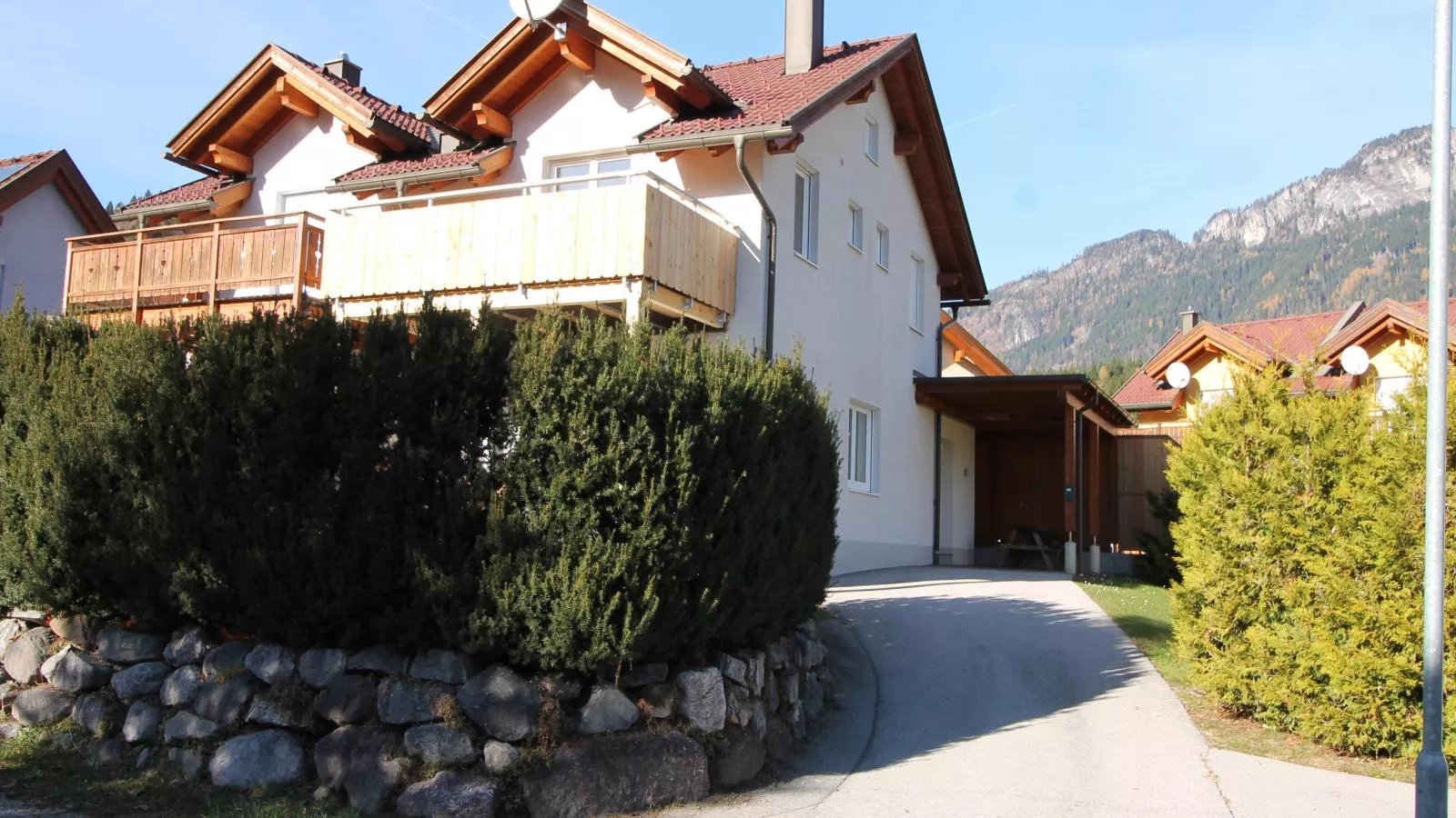 Kipaji 1-Exterior in summer