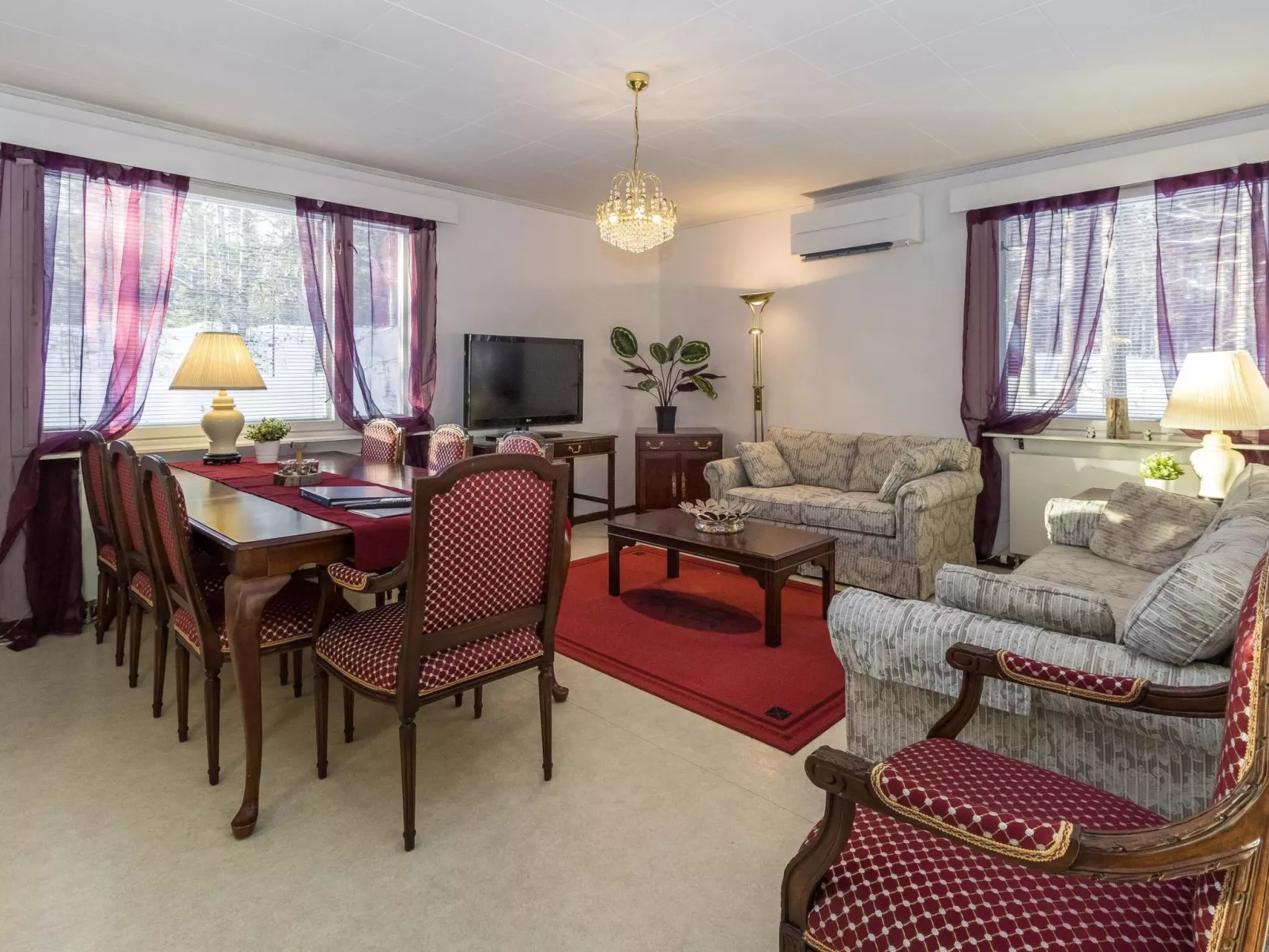 Kelloselkä a-Dedans