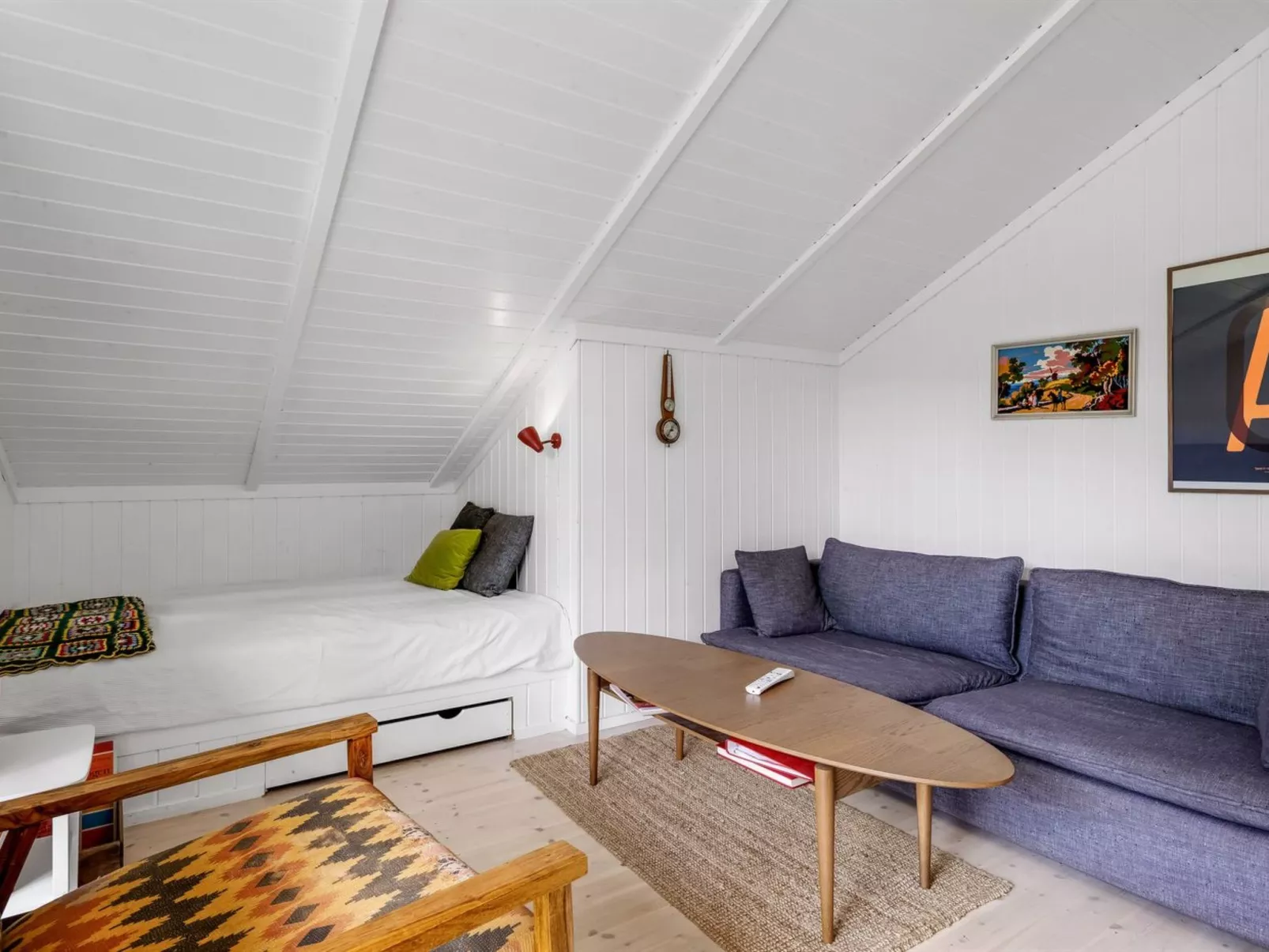 "Nnykka" - 125m from the sea-Inside