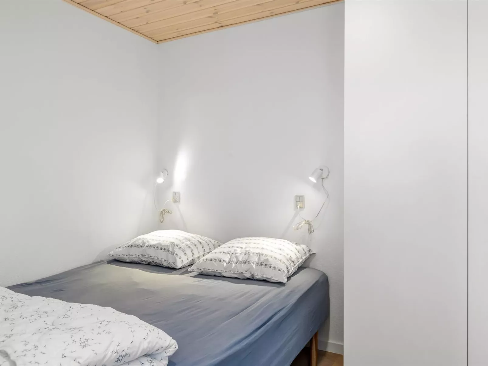 "Naya" - 500m from the sea-Inside