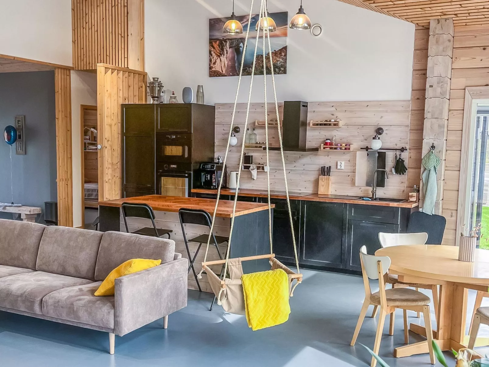 Teijon vierastalo-Inside