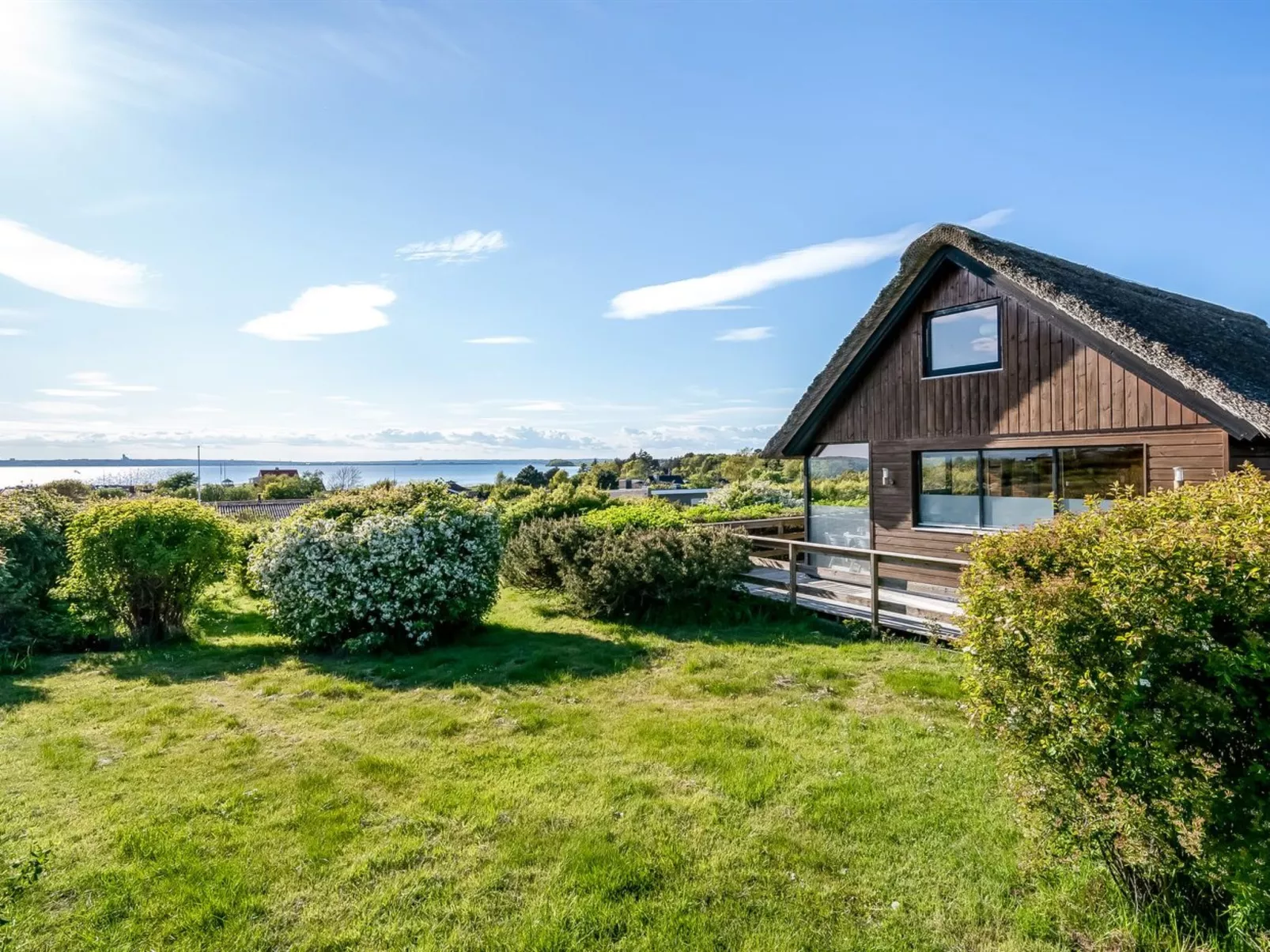 "Minza" - 150m from the sea-Draußen