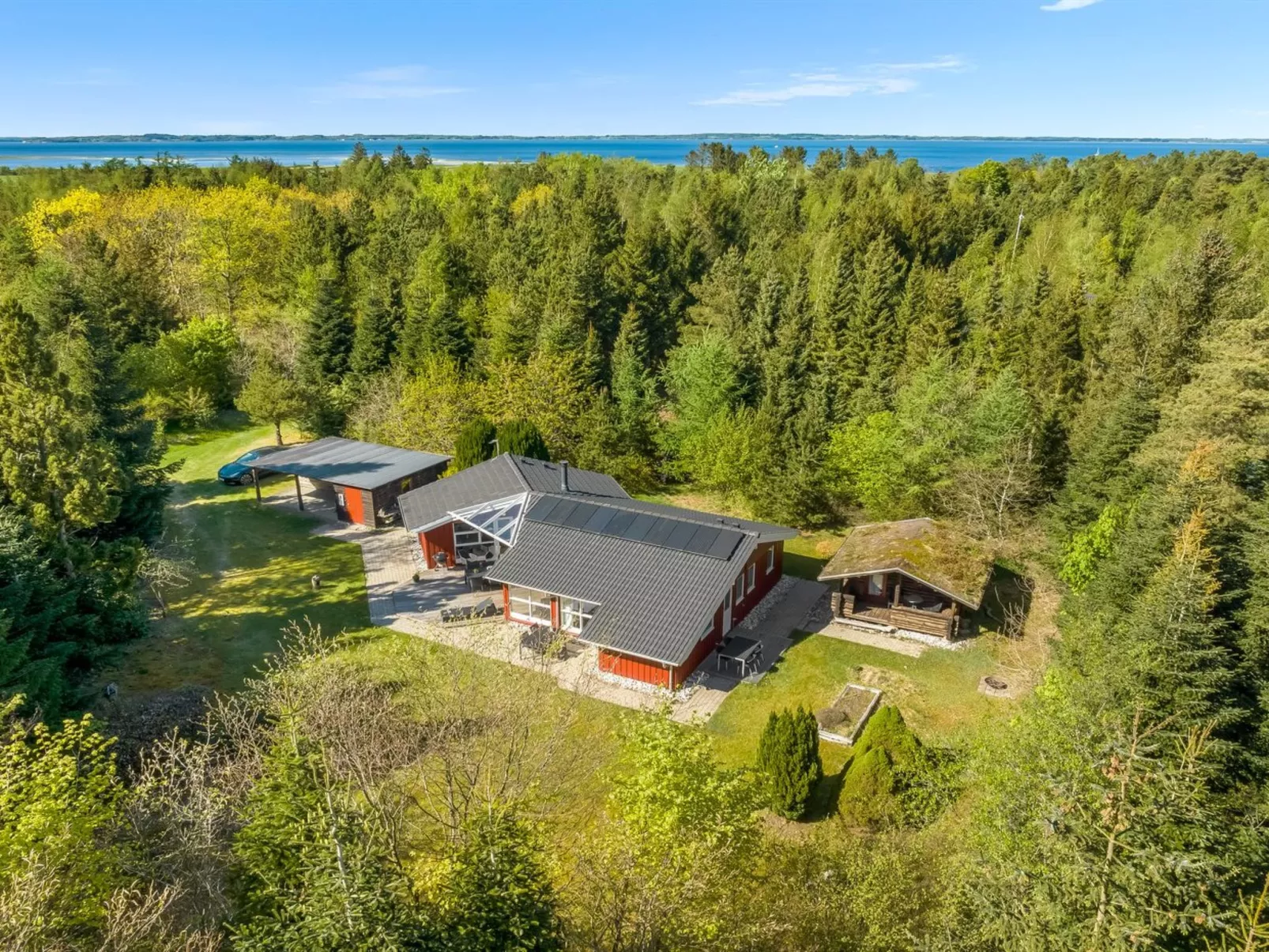 "Atti" - 500m to the fjord-Draußen