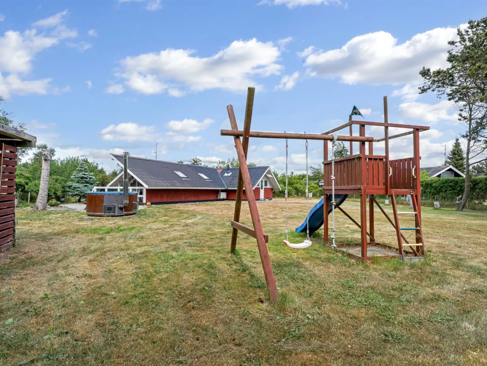 "Ylvie" - 500m from the sea-Draußen