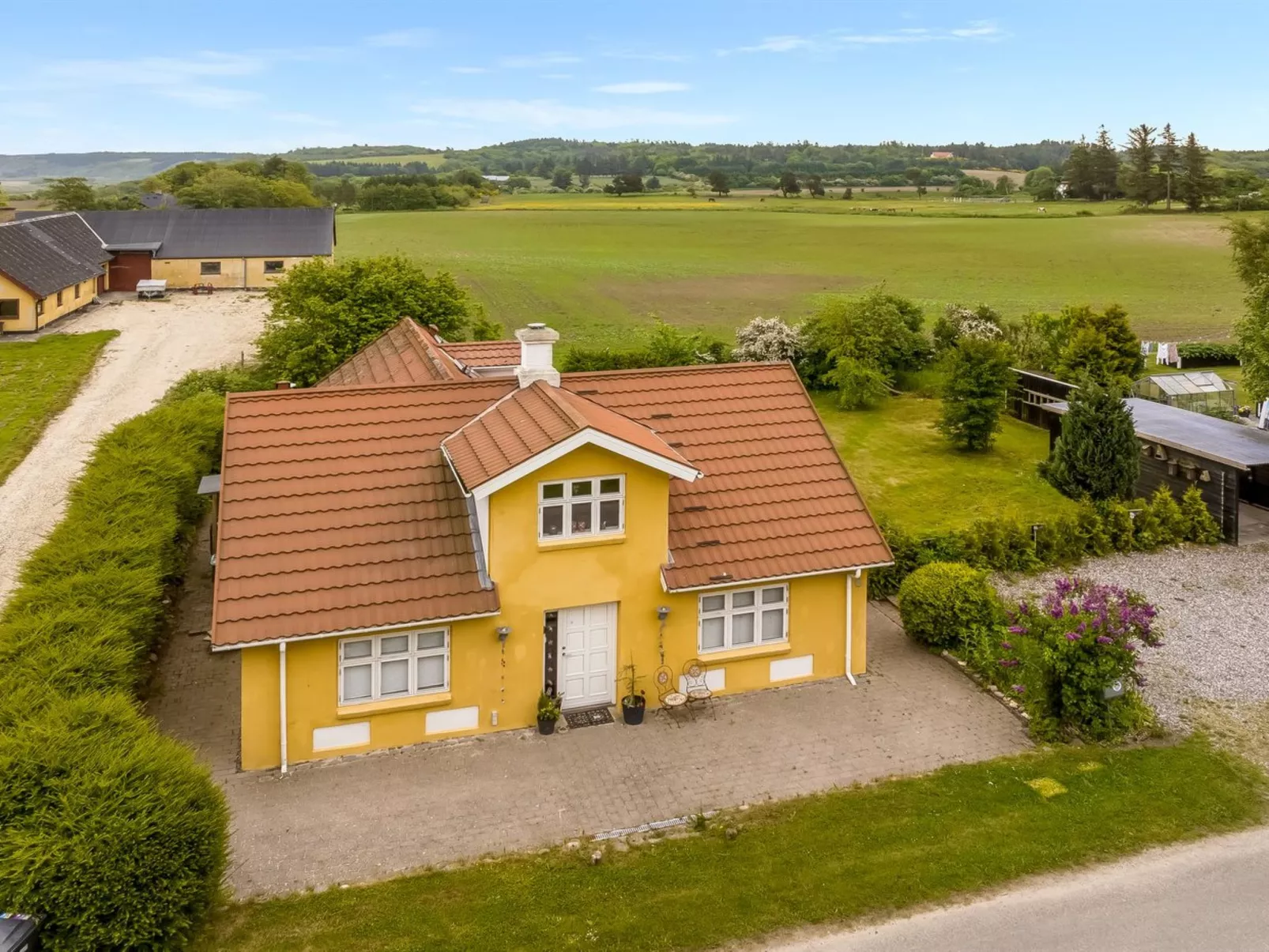 "Elza" - 2.5km from the sea-Draußen