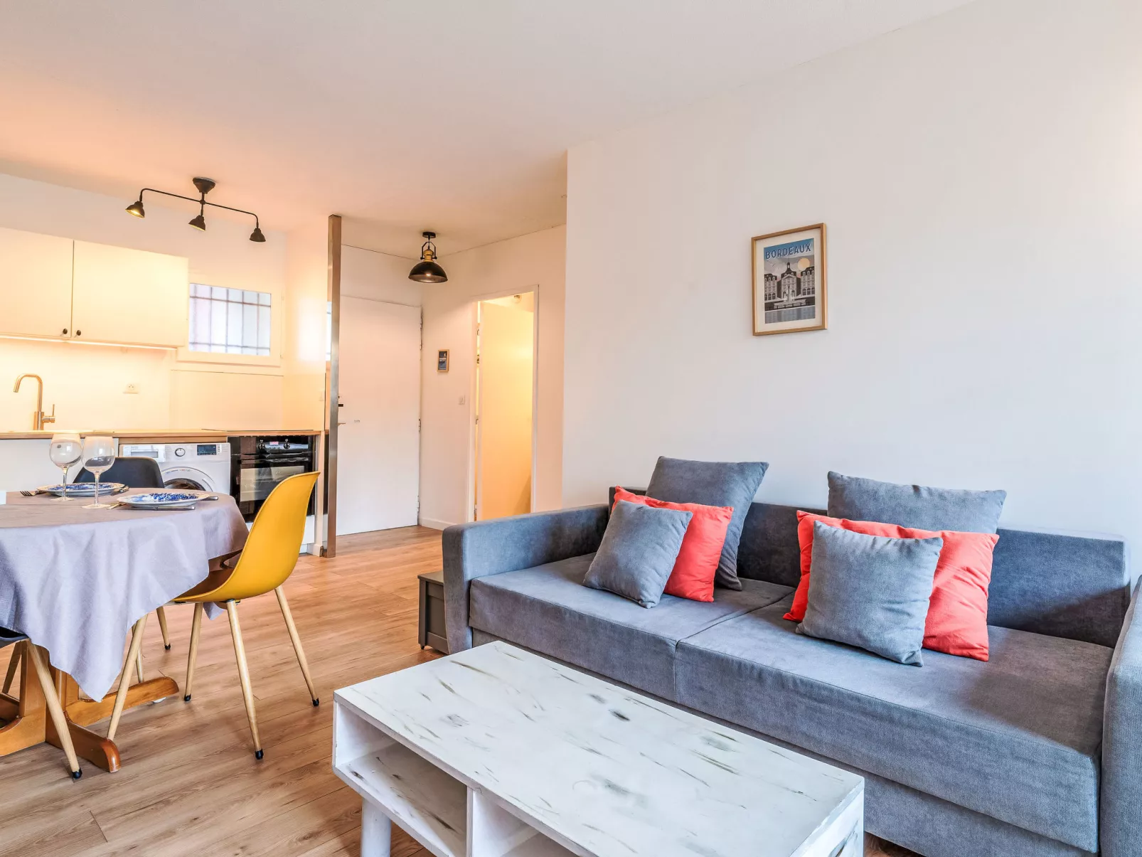 Plein Soleil-Drinnen