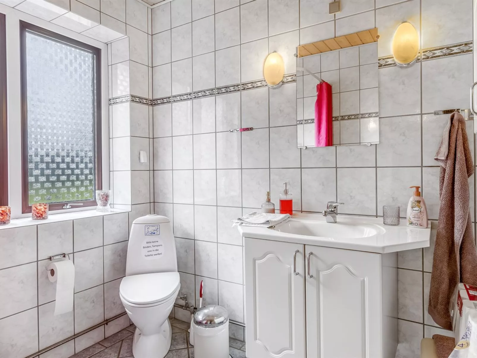 "Hiarni" - 12km from the sea-Inside