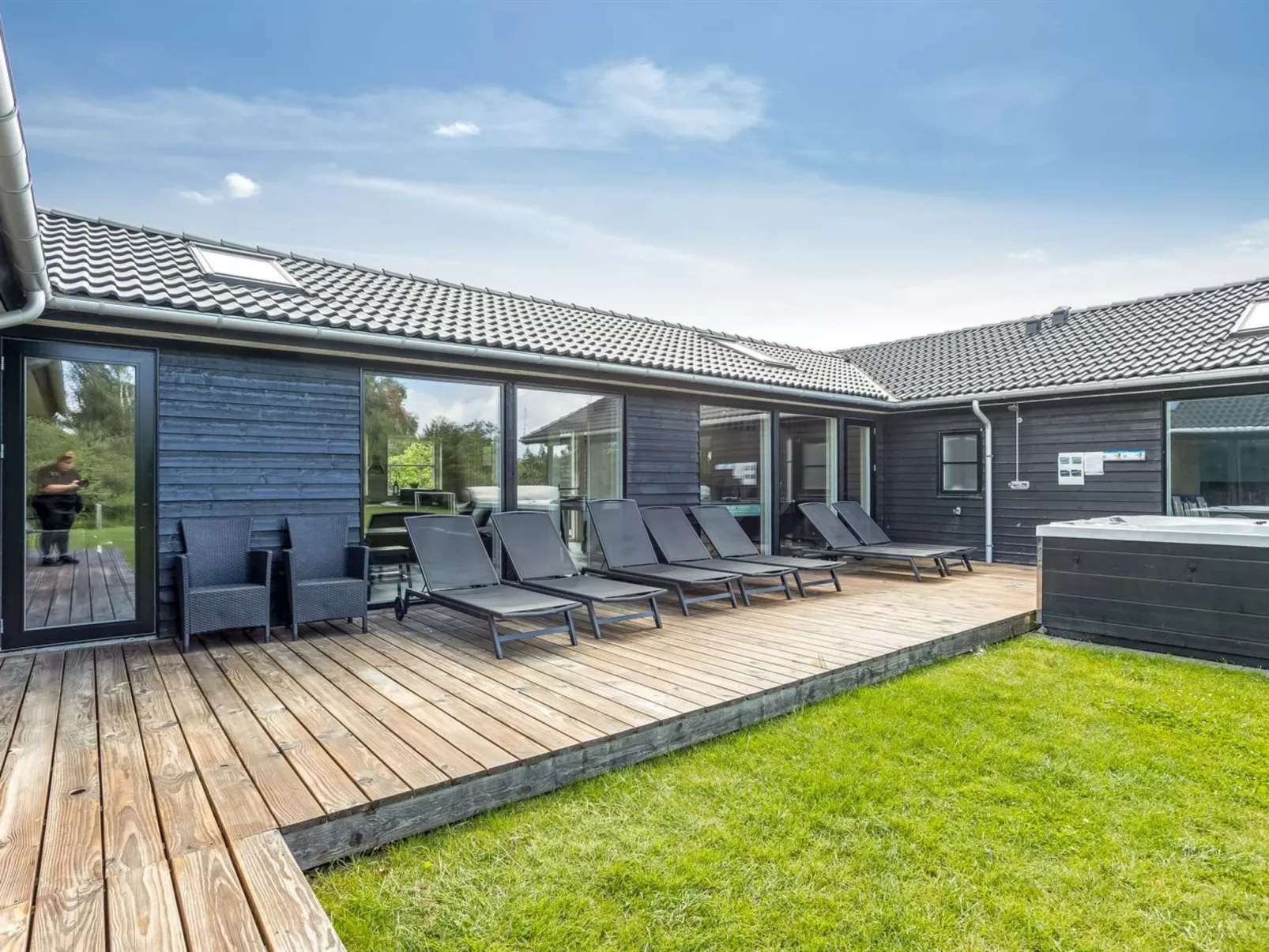 "Matild" - 400m from the sea-Dehors