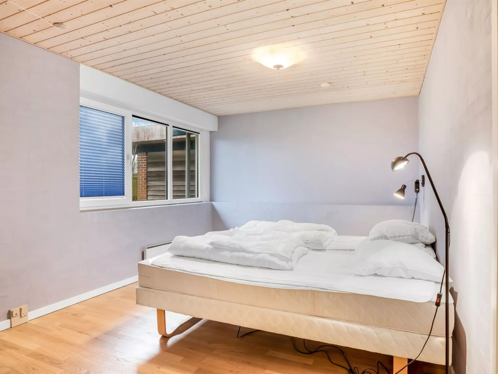 "Withulf" - 500m to the fjord-Drinnen