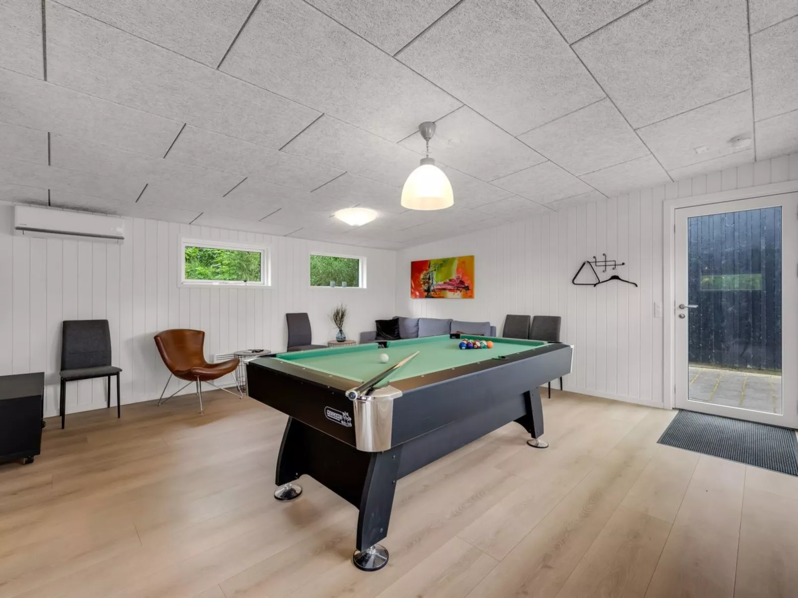 "Gadde" - 100m to the fjord-Inside