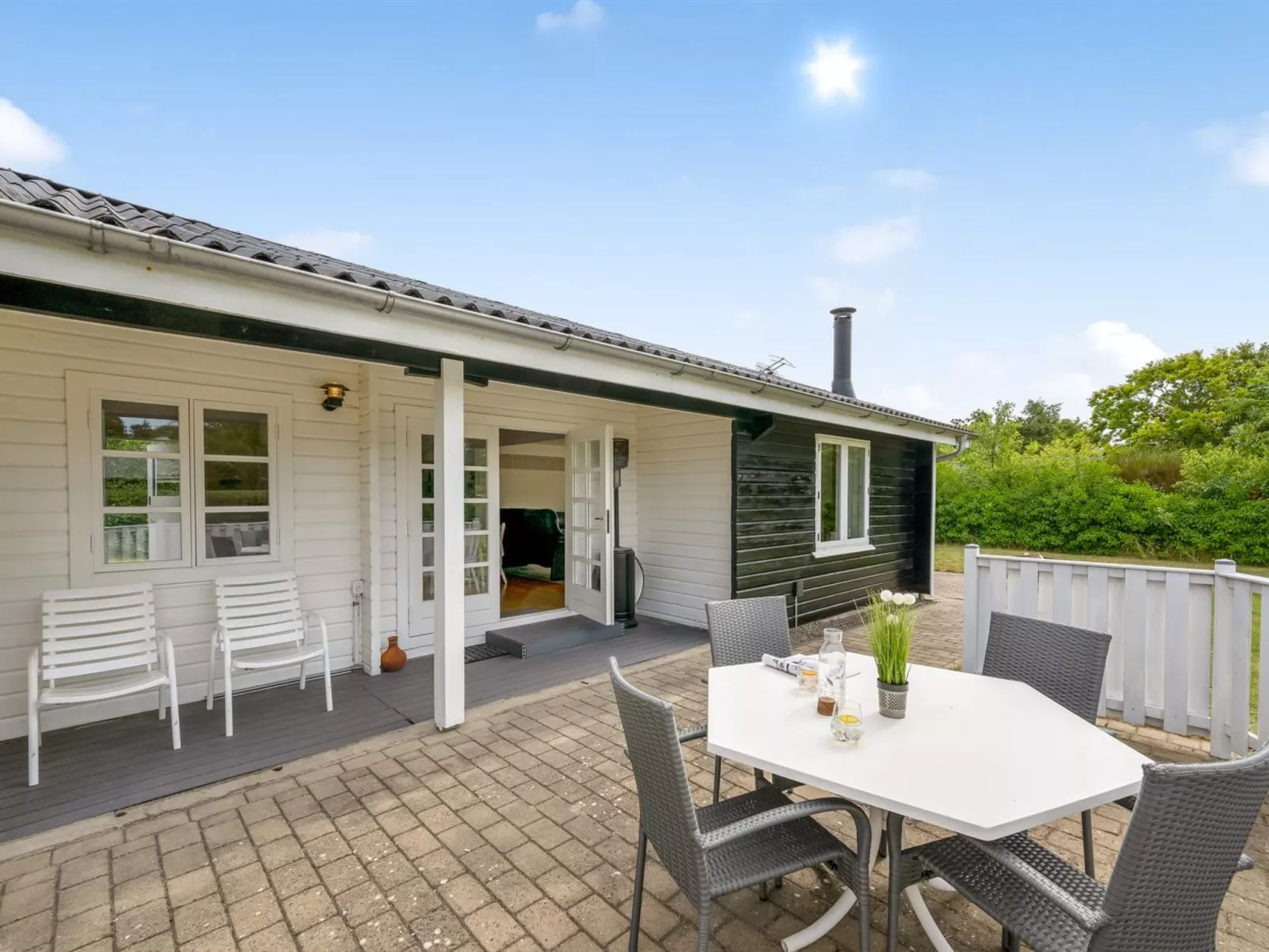 "Blesse" - 500m to the fjord-Draußen