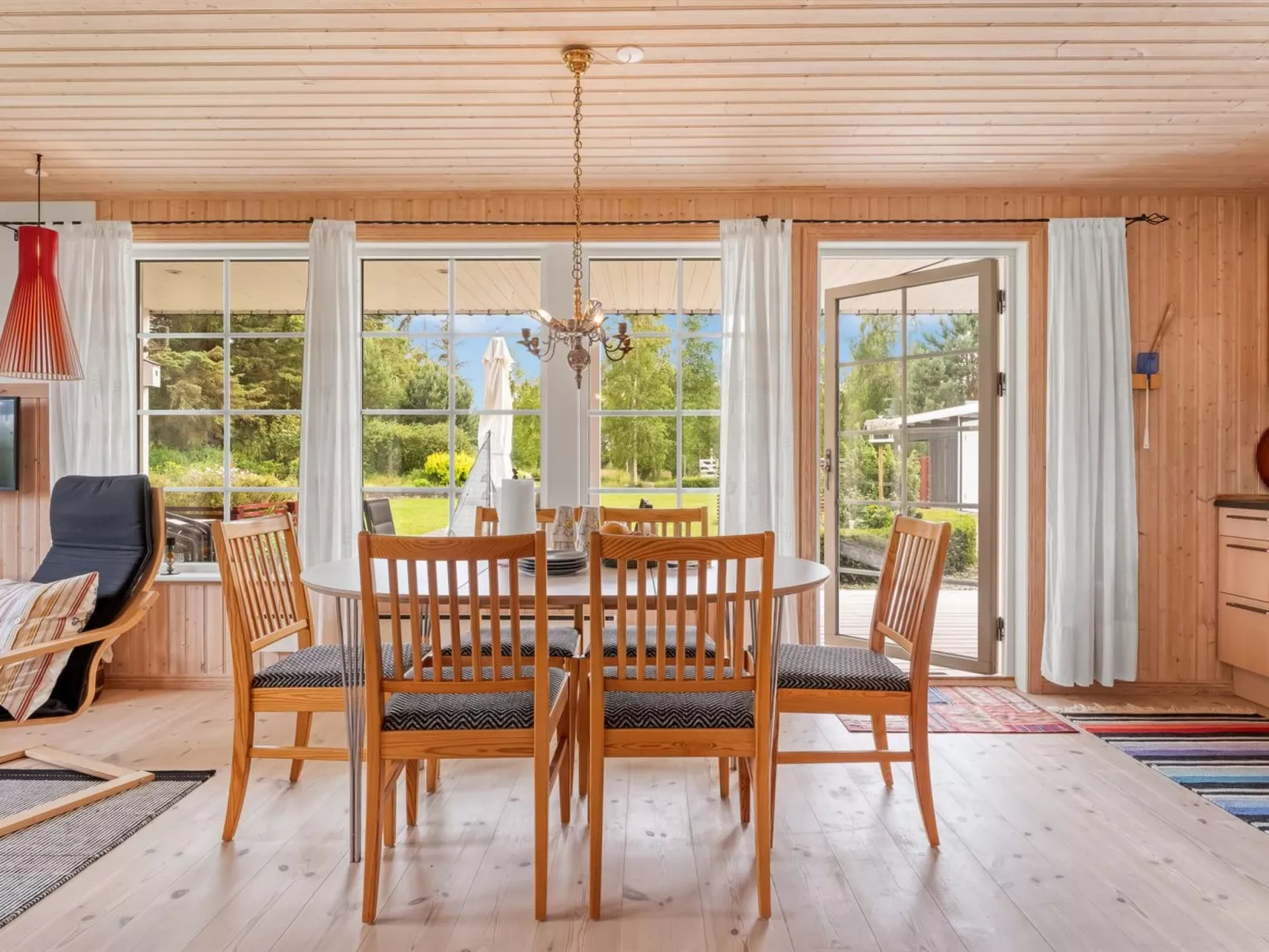 "Thine" - 800m from the sea-Inside