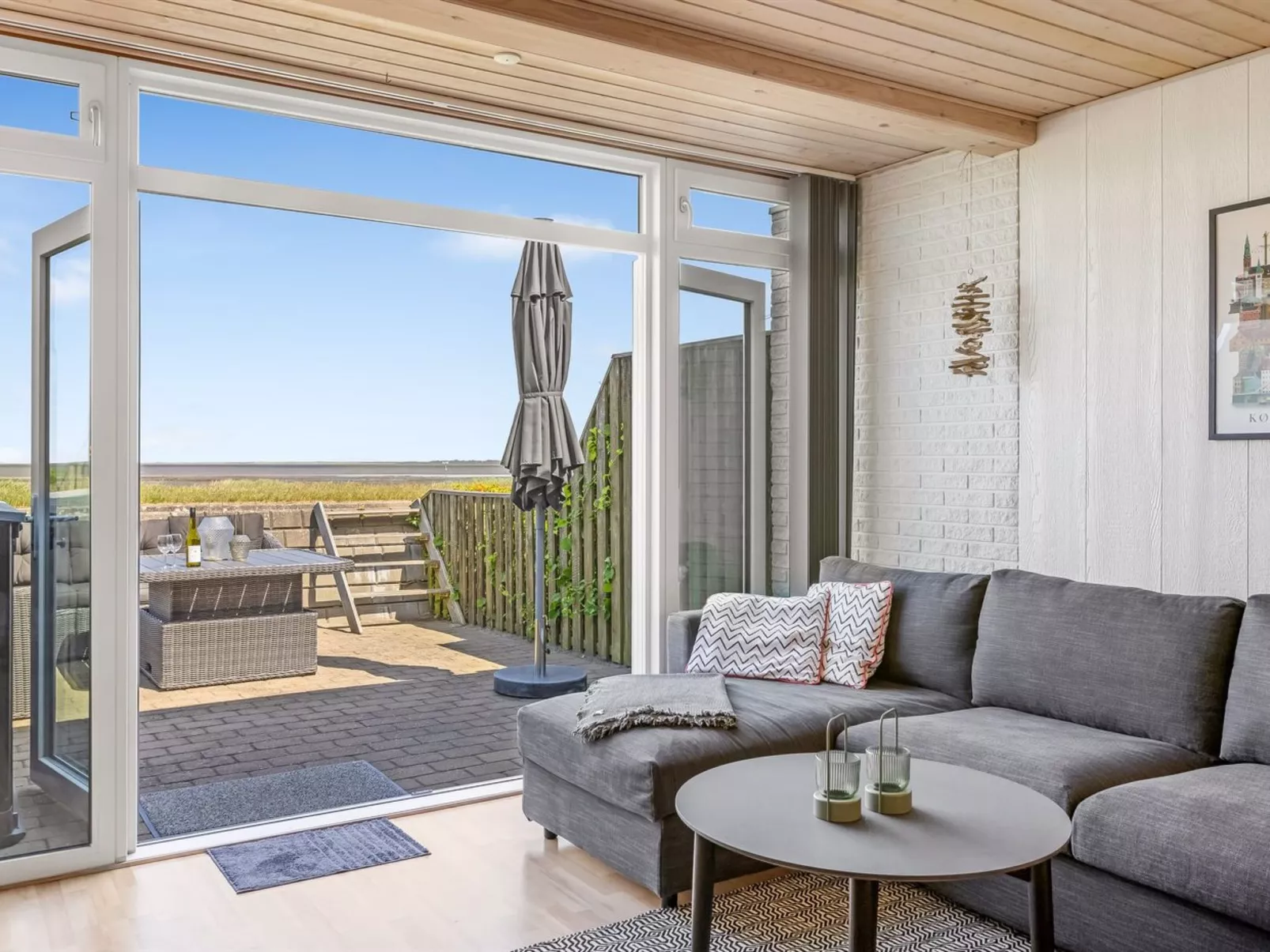 "Kjera" - 2.4km from the sea-Inside