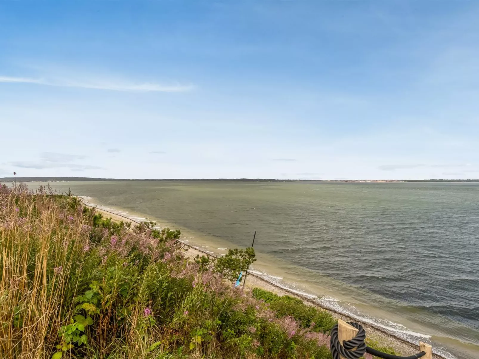 "Diderik" - 20m to the fjord-Outside