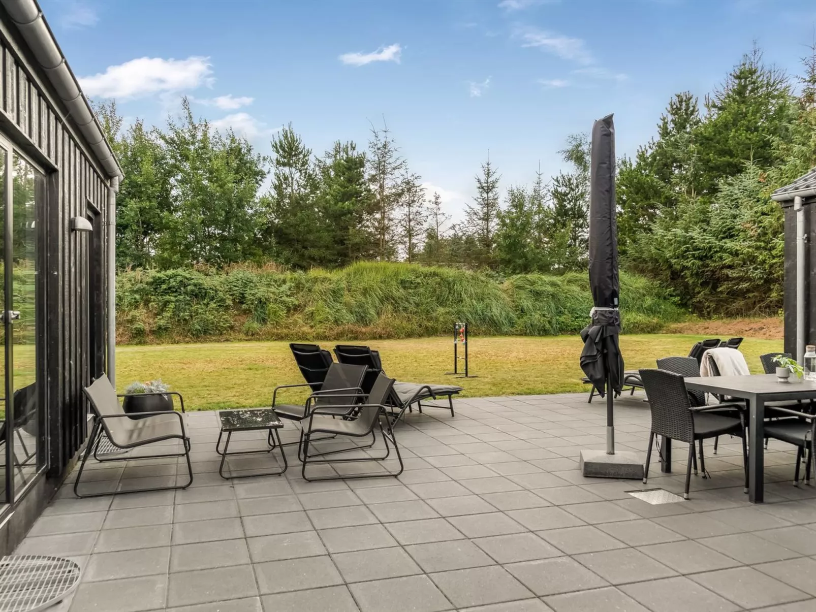 "Abiorn" -  from the sea-Dehors