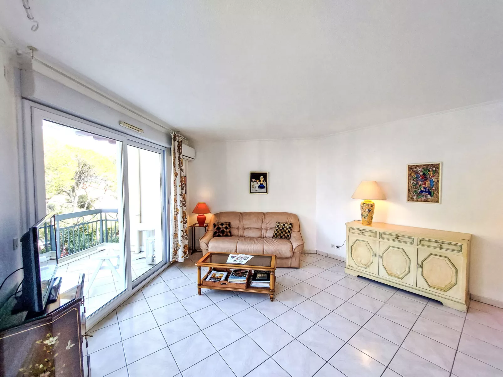 Le Grand Parc-Drinnen