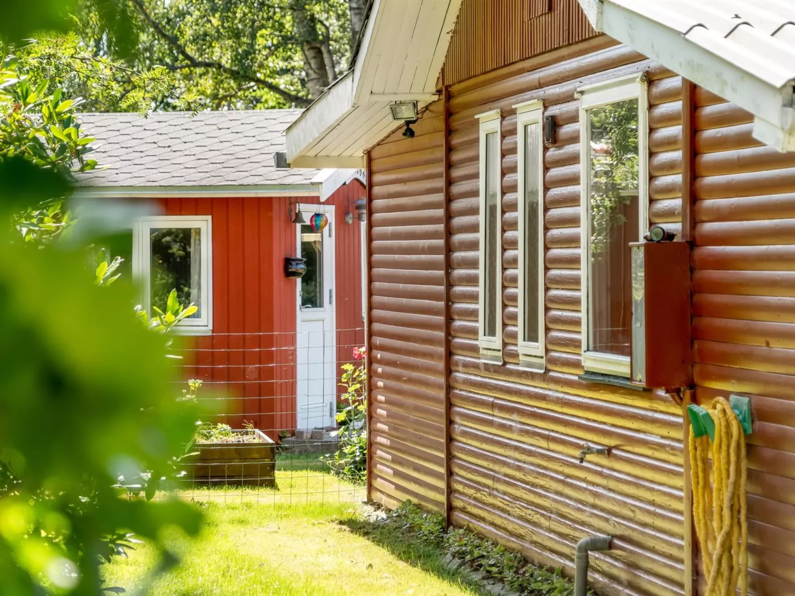 "Sallie" - 500m to the fjord-Draußen