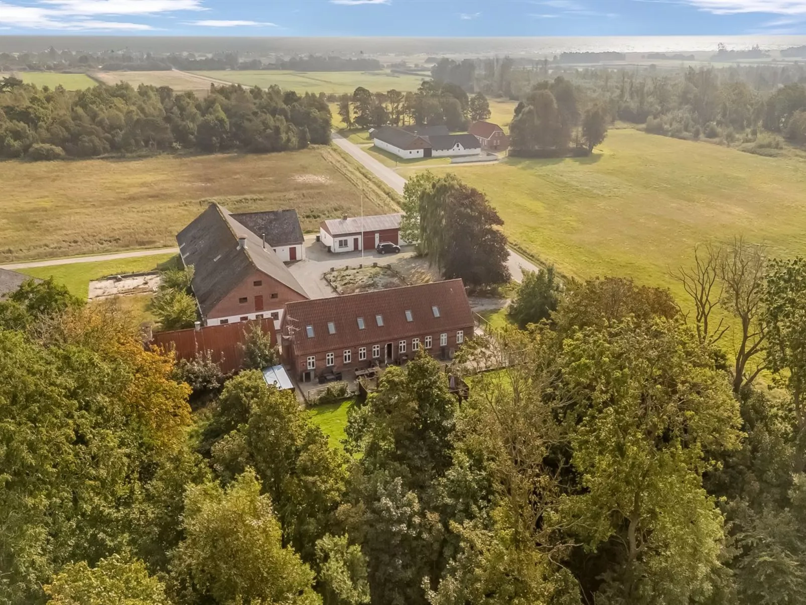 "Har" - 1.2km from the sea-Outside