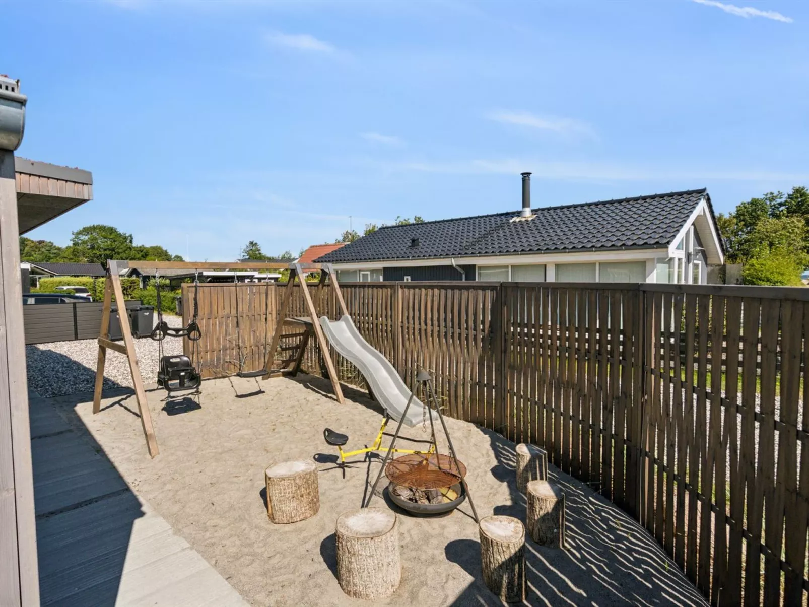 "Elvie" - 150m from the sea-Dehors