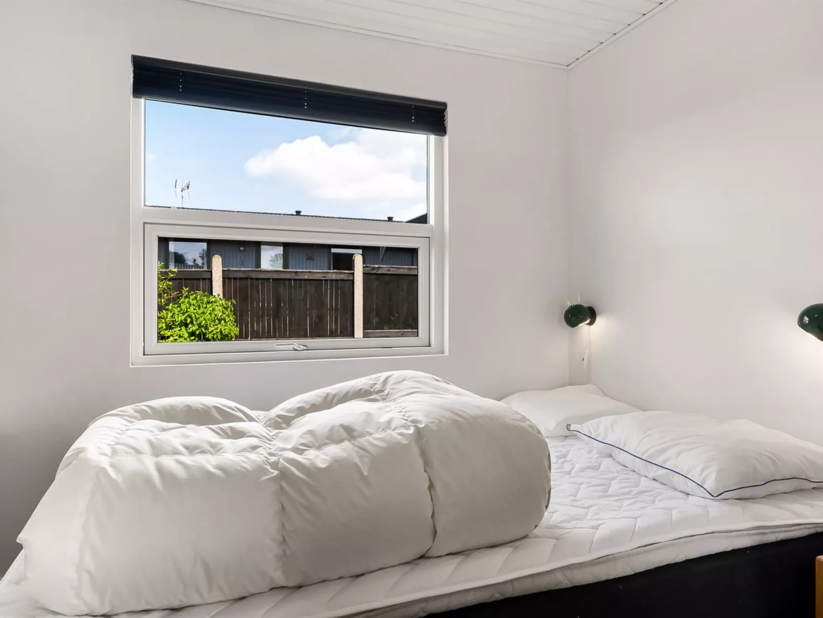 "Akira" - 250m from the sea-Dedans