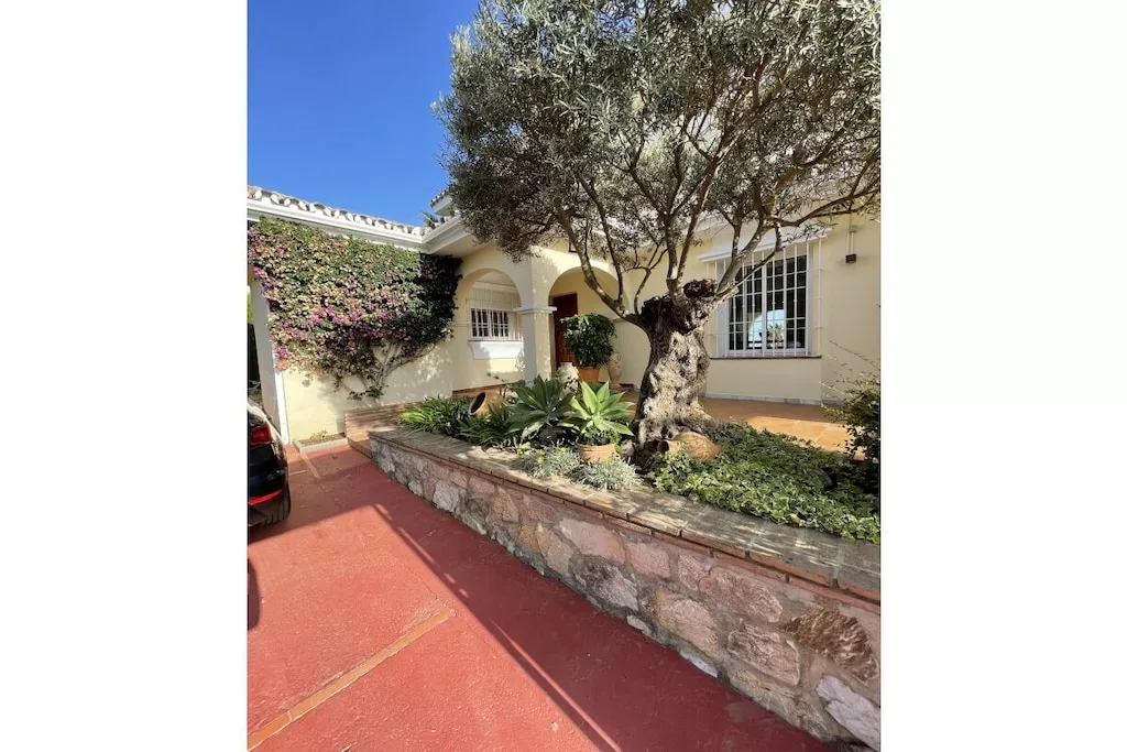 466743-Nicht zugeordnet